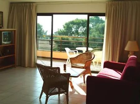 Hotel Aucanada